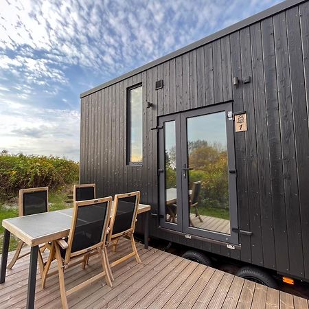 Tiny Seaside - Skarrev Hotell Aabenraa Exteriör bild
