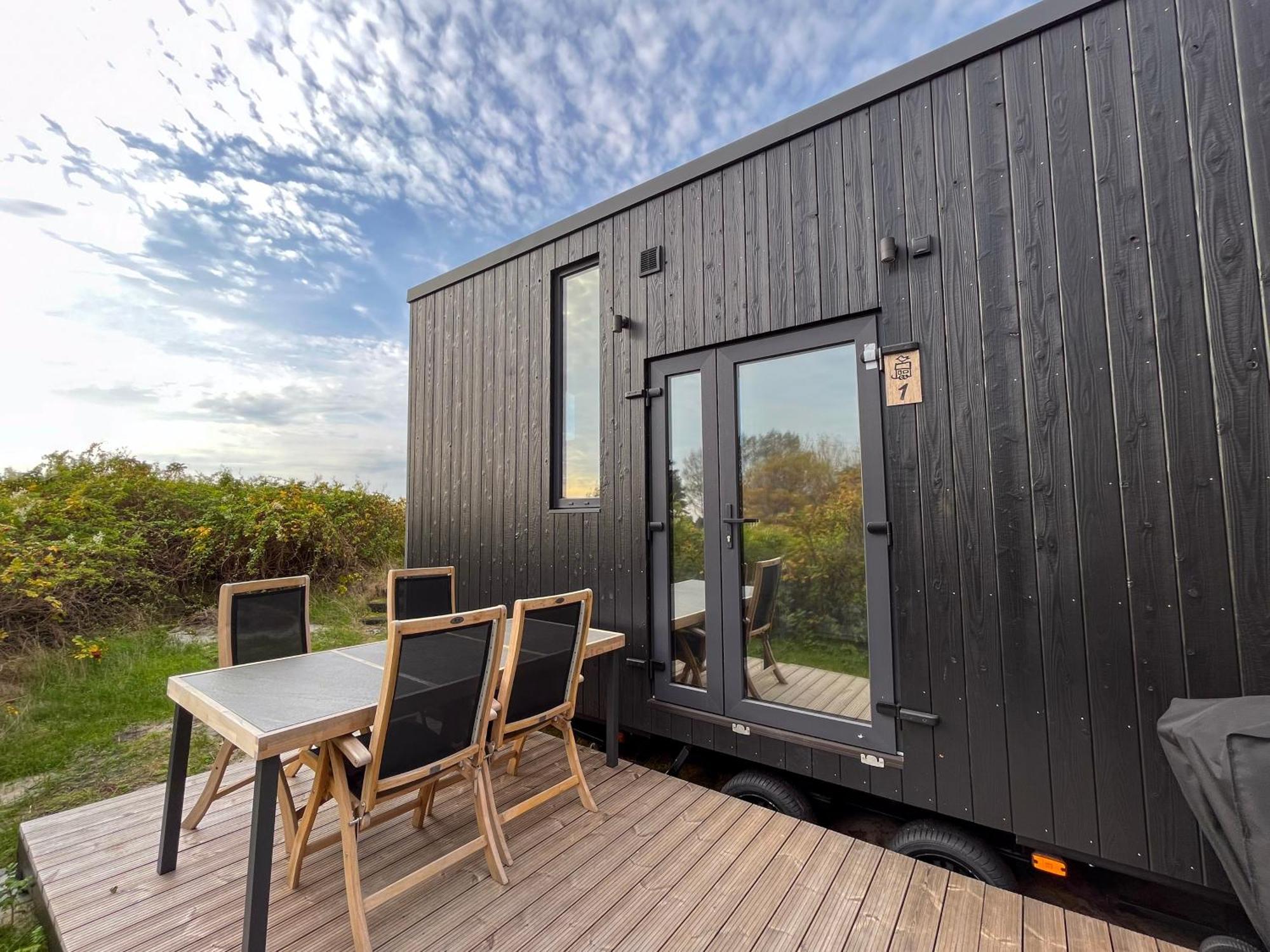 Tiny Seaside - Skarrev Hotell Aabenraa Exteriör bild